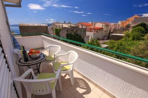 Apartment with Balcony room in Apartments Toni One