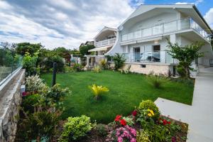 4 csillagos apartman Villa Mario Rogoznica Horvátország
