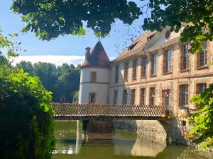 Hotels Chateau de la Cour Senlisse : photos des chambres