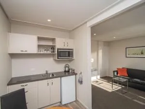 Cedar Lodge Motel - Hunter