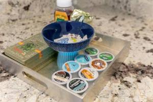 Big Bright 1 BR at UShaw + 14th on Quaint Swann