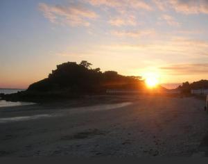 Appartements Les pieds dans l eau acces a la plage depuis la residence : photos des chambres