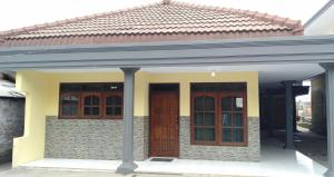 Holiday Home Anggun Bromo