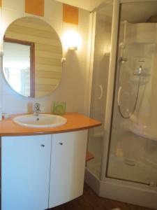 B&B / Chambres d'hotes La Haute Gilberdiere : Chambre Double Confort