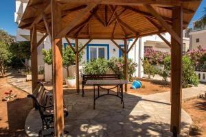 Sifis Studios Chania Greece