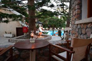 Philoxenia Hotel & Studios Santorini Greece