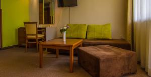 Hotel Forum - Free Parking for cars