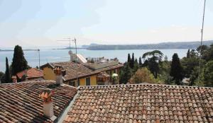 Apartaments DA GILDA- VISTA LAGO Gardone Rivjera Itālija