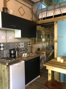 Maisons de vacances Le domaine des hauts de canche Magnifique Tiny house avec Spa : photos des chambres