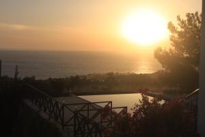 Martika Luxury Villa overlooking the Sea
