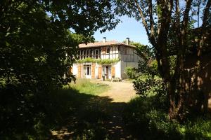 Sejours chez l'habitant Ricouch, chambre d'hotes et permaculture : photos des chambres