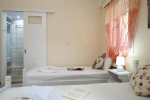 Tasoula Studios & Apartments Lefkada Greece