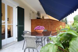 Tasoula Studios & Apartments Lefkada Greece