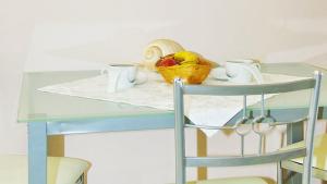 Lions 2 Studios & Apartments, Poros Island.