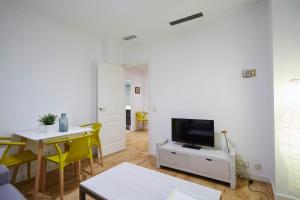 LEEWAYS APARTMENT I in ALCALĂ 99