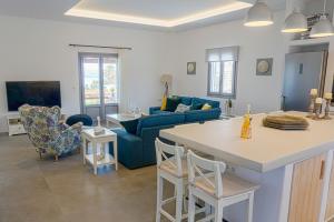 Ostria villa Antiparos Greece