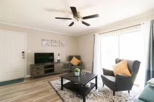 Cute Condo in Rock Hill-57 - 岩石丘