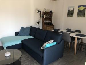 Angel Services - LA MAISON DE LA PLAGE