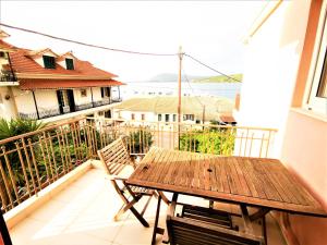 Lygia Bright apartment with Seaview Lefkada Greece