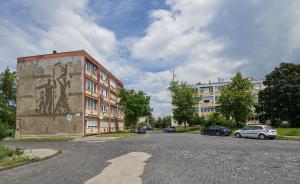 LEM Suburban Apartment