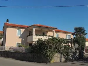 Apartments Ivan D - Rasopasno