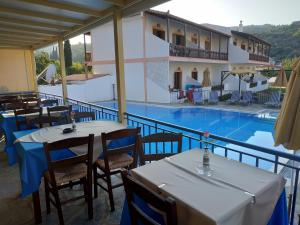 Apartmets Sunwaves Samos Greece