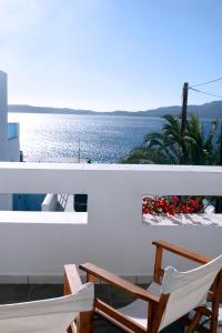 Emily's Suites Milos Greece
