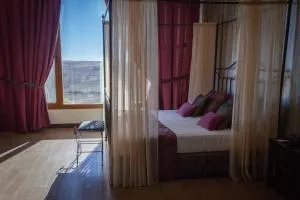 康普利约伊诺图里芬卡艾斯塔酒店 - Uclés