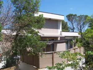 Villa Némausa / Saint-Aygulf - 圣艾格夫