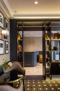 Hotels Lenox Montparnasse : photos des chambres