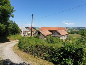 Maisons de vacances Enjoy the peace and nature in this gite with a pleasant garden and great views : photos des chambres