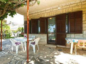 Apartments Viktorija 1828