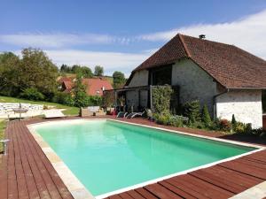 Sejours chez l'habitant LA GRANGE BONAL : photos des chambres