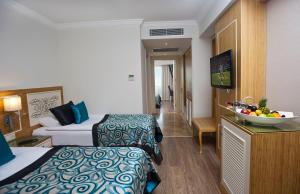 Crystal Waterworld Aqua Collection - UltimateInclusive