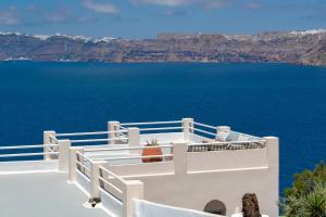 Kokkinos Villas Santorini Greece