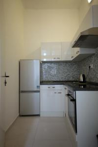 Sekaninova 52 Retro Flat