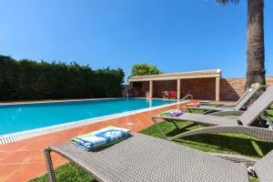 Vila Nikopolis - 米提卡斯