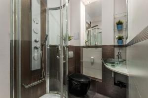 Apartments Madelaine Warsaw by Noclegi Renters