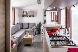 Campings Camping Le Dolium : photos des chambres