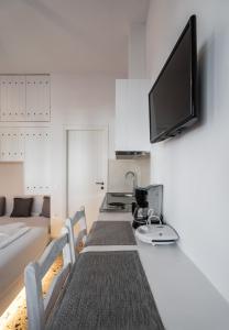 Esmeralda Apartments Sifnos Greece