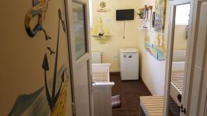 Hotel-Hostel Mignon Mamaia -private rooms with free parking