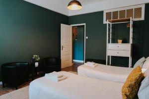 Five Seven Nine Apartments