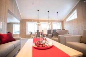 Rolfhytta - Fosskamben 19