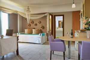 Golden Bay Hotel Apartments Heraklio Greece