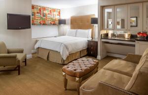 Metropolitan Suite room in The Manhattan Club