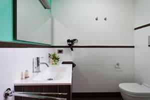 8 Via V. Monti img10