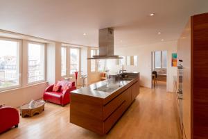 Apartma Cosy Kleber - 80m2 in the HEART of town Strasbourg Francija