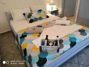 Timos Studios - Város