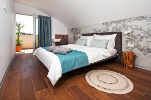 The Q Superior - a penthouse with jacuzzi and sauna 