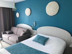 Hotels Hotel La Cote Oceane : photos des chambres